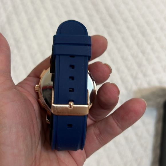 L & Co. Timepieces - Men's Watch, Wallet and Pen Set - Picture 4 of 7